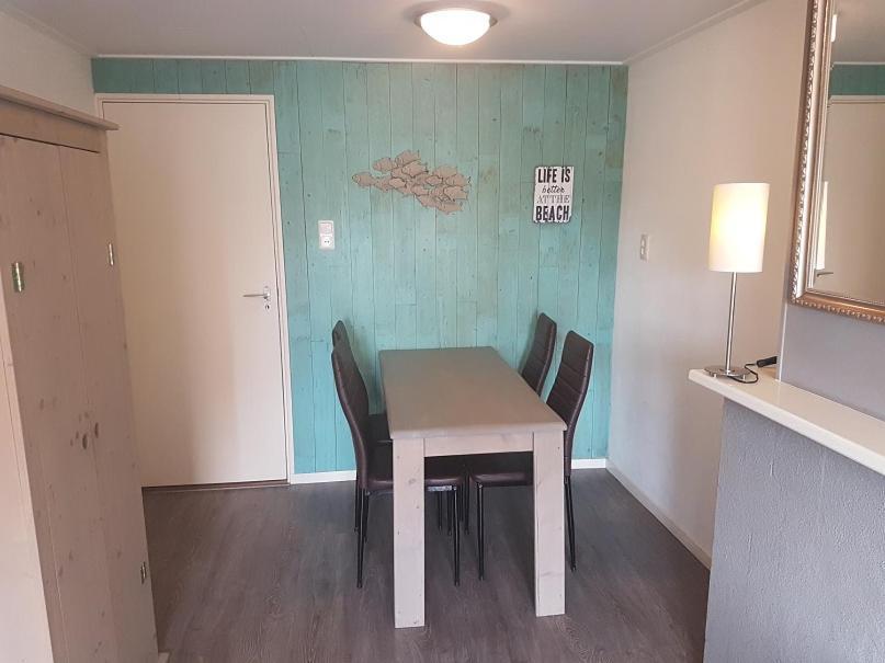 Appartement Met Inpandig Balkon, 150 Meter Verwijderd Van Strand En Centrum Zoutelande Eksteriør billede